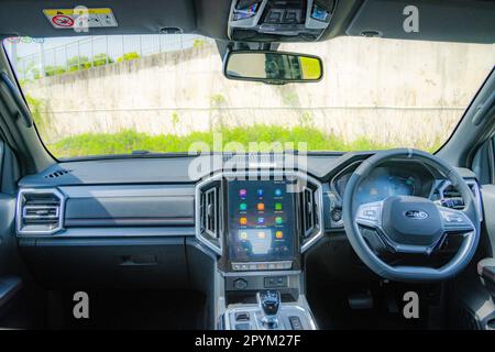 https://l450v.alamy.com/450v/2pym27f/anhui-province-china-17042023-interior-of-a-south-african-spec-right-hand-drive-jac-t9-pickup-truck-2pym27f.jpg