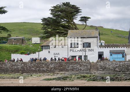 The Pilchard Inn Pub on Burgh Island,  Bigbury on Sea, South Devon UK. The pub is cut off by the sea at high tide. Stock Photo