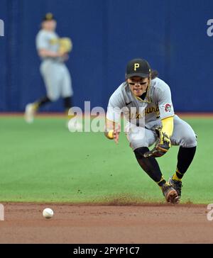 St Petersburg, United States. 04th May, 2023. Pittsburgh Pirates second baseman Ji Hwan Bae fields a ground ball hit by Tampa Bay Rays' Manuel Margot during the third inning of a baseball game at Tropicana Field in St. Petersburg, Florida on Thursday, May 4, 2023. Photo by Steve Nesius/UPI. Credit: UPI/Alamy Live News Stock Photo