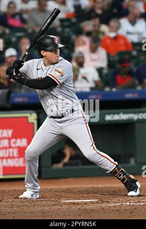 San Francisco Giants' hits a solo home run, his 713th, against th ...