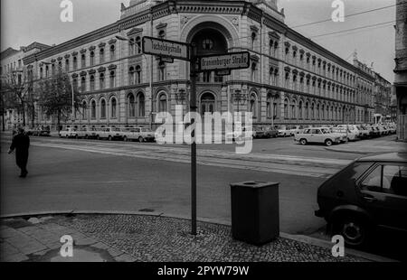 GDR, Berlin, 29.04.1989, Postfuhramt, Tucholskystraße, [automated translation] Stock Photo