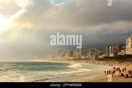 Ipanema, Leblon and Arpoador beaches During seen the sunset of Rio de Janeiro with the hill Two Brothers and the Gavea Stone in the background Stock Photo