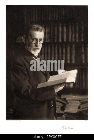 Paul Ehrlich (1854-1915), German physician, professor in Berlin (from 1890), Göttingen (from 1904), and in Frankfurt (from 1914). From 1899 he headed the Institute for Experimental Therapy in Frankfurt. He is considered one of the fathers of chemotherapy. In 1908 he received the Nobel Prize for Medicine together with I. Metschnikow. Photograph by Alfred Krauth. Photo: Heliogravure, Corpus Imaginum, Hanfstaengl Collection. [automated translation] Stock Photo
