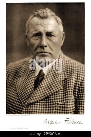 Wilhelm Filchner (1877-1957), German explorer. Filchner led the second German South Pole expedition. Photograph by Kühlewindt. Photo: Heliogravure, Corpus Imaginum, Hanfstaengl Collection. Undated photograph, probably from the 1930s. [automated translation] Stock Photo