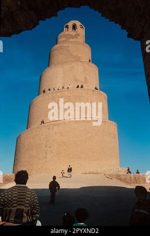 The Spiral Minaret 52 metres high of the Great Mosque in Samarra ...