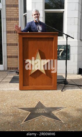 St. Louis, United States. 05th May, 2023. Entertainer St. Louisan Andy Cohen makes his remarks during his St. Louis Walk of Fame ceremony in St. Louis on Friday May 5, 2023. The St. Louis Walk of Fame is a showcase for the cultural heritage of St. Louis and to advance the knowledge, awareness and appreciation of St. Louisans and their accomplishments. Photo by Bill Greenblatt/UPI Credit: UPI/Alamy Live News Stock Photo