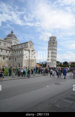 italy , Pisa, 30 -04-2023 : LANDSCAPE Piazza del Duomo with fanous cathedral and tilting tower. Pisa, Italy Stock Photo