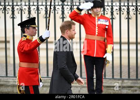 The Duke of Sussex arriving ahead of the coronation ceremony of King Charles III and Queen Camilla at Westminster Abbey, London. Picture date: Saturday May 6, 2023. Stock Photo