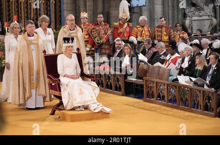 Queen Camilla is crowned with Queen Mary's Crown during her coronation ceremony at Westminster Abbey, London. Picture date: Saturday May 6, 2023. Stock Photo