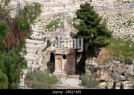 Yad Avshalom. Tomb of Absalom or Absalom's Pillar in the Kidron Valley in Jerusalem, Palestine territory. Stock Photo