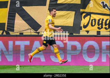 Dresden, Germany. 06th May, 2023. Soccer: 3. league, SG Dynamo Dresden - SV Wehen Wiesbaden, 35. matchday, Rudolf-Harbig-Stadion. Dynamo's Ahmet Arslan celebrates after his goal for 1:0. Credit: Robert Michael/dpa/Alamy Live News Stock Photo