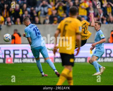 Dresden, Germany. 06th May, 2023. Soccer: 3. league, SG Dynamo Dresden - SV Wehen Wiesbaden, 35. matchday, Rudolf-Harbig-Stadion. Dynamo's Niklas Hauptmann (2nd from right) scores the goal to make it 2:1. Credit: Robert Michael/dpa/ZB/dpa/Alamy Live News Stock Photo