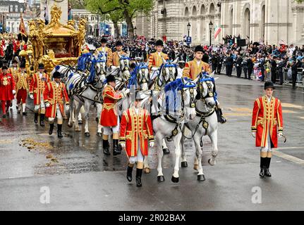 London, UK. 06th May, 2023. King Charles III and Queen Camilla ride in their carriage along Whitehall wearing their crowns after their Coronation in Westminster Abbey, London, UK on May 06 2023. Credit: Francis Knight/Alamy Live News Stock Photo