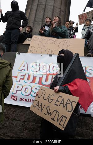 Edinburgh, Scotland, UK, 6th May 2023. Protestors against the British monarchy, and the coronation of King Charles III, gather for a rally on Calton Hill organised by the cross-party group Our Republic, in Edinburgh, Scotland, on 6 May 2023. Photo: Jeremy Sutton-Hibbert/ Alamy Live News. Stock Photo