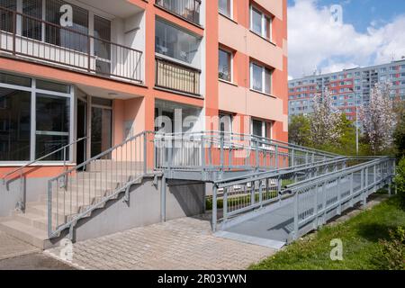 Germany Building Ramp Ramp for wheelchair, Metal construction for disabled people in Europe ...