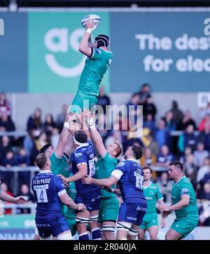 Sebastian De Chaves Of Newcastle Falcons Looks On With Philip Van Den 