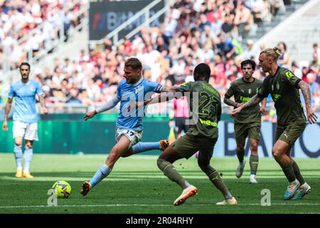Milan, Italy. 06th May, 2023. Ciro Immobile of SS Lazio (L) and Fikayo Tomori of AC Milan (R) seen in action during Serie A 2022/23 football match between AC Milan and SS Lazio at San Siro Stadium. Final score; Milan 2 | 0 Lazio. Credit: SOPA Images Limited/Alamy Live News Stock Photo
