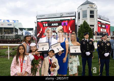 IMAGE DISTRIBUTED FOR LONGINES Brittany Garcia center right