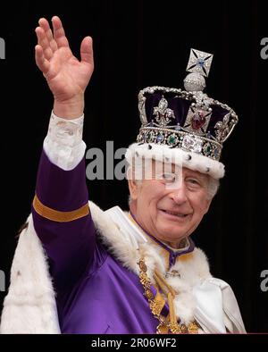 King Charles III waves following a visit to Commercial Court, Belfast ...