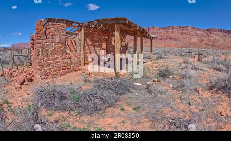 The old homestead ruins of Jacob's Pool below Vermilion Cliffs National Monument Arizona. The ruins date back to 1951. Stock Photo