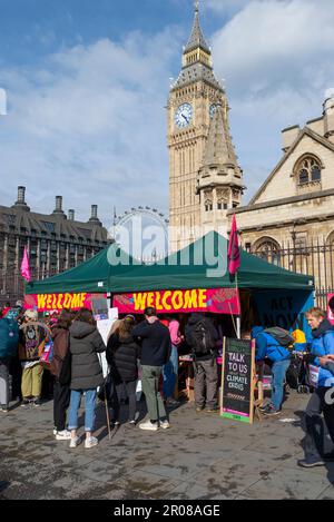 Extinction Rebellion encampment around Parliament Square in front of the Houses of Parliament, London, UK. Welcome camp Stock Photo