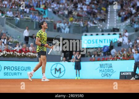 Madrid, Espagne. 07th May, 2023. Carlos Alcaraz defeated Jan Lennard Struff (Ger) in the final at the Mutua Madrid Open 2023, Masters 1000 tennis tournament on May 7, 2023 at Caja Magica in Madrid, Spain - Photo Antoine Couvercelle/DPPI Credit: DPPI Media/Alamy Live News Stock Photo