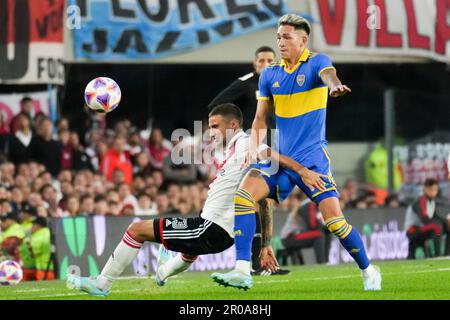 May 7, 2023, City of Buenos Aires, City of Buenos Aires, Argentina: Sports. May 7th, 2023. City of Buenos Aires, Argentina.- EMANUEL MAMMANA (23 of River Plate) against LUIS VAZQUEZ (38 of Boca Juniors) at the Mas Monumental Stadium at the 15th date of Binance Championship in Buenos Aires, Argentina. Final score: River Plate wins 1-0 against Boca Juniors. (Credit Image: © Julieta Ferrario/ZUMA Press Wire) EDITORIAL USAGE ONLY! Not for Commercial USAGE! Stock Photo