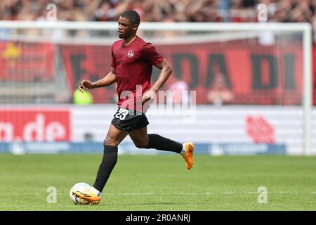 Nuremberg, Germany. 07th May, 2023. Soccer: 2nd Bundesliga, 1. FC Nürnberg - 1. FC Kaiserslautern, Matchday 31 at Max Morlock Stadium. Nuremberg's Kwadwo Duah plays the ball. Credit: Daniel Karmann/dpa - IMPORTANT NOTE: In accordance with the requirements of the DFL Deutsche Fußball Liga and the DFB Deutscher Fußball-Bund, it is prohibited to use or have used photographs taken in the stadium and/or of the match in the form of sequence pictures and/or video-like photo series./dpa/Alamy Live News Stock Photo