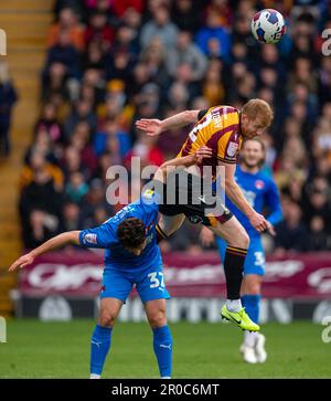 Bradford City’s Brad Halliday battles for the ball Leyton Orient’s Rob Hunt (left) during the Sky Bet League Two match at the University of Bradford Stadium, Bradford. Picture date: Monday May 8, 2023. Stock Photo