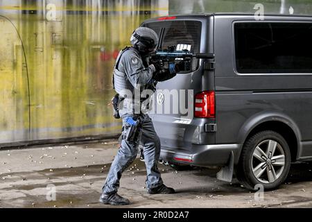 Antwerp, Belgium. 08th May, 2023. illustration picture shows a training session of the Antwerp police arrest unit, with Lenco bearcat armoured vehicles, in Antwerp, Monday 08 May 2023. BELGA PHOTO DIRK WAEM Credit: Belga News Agency/Alamy Live News Stock Photo