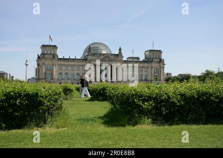 Berlin-Reichstag-Platz der Republik Stock Photo