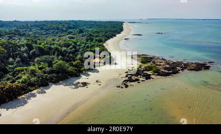 Aerial of Joao Viera island, Marinho Joao Vieira e Poilao National Park, Bijagos archipelago, Guinea Bissau Stock Photo