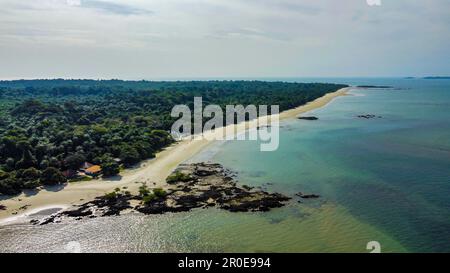 Aerial of Joao Viera island, Marinho Joao Vieira e Poilao National Park, Bijagos archipelago, Guinea Bissau Stock Photo