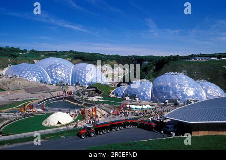 The Eden Project, dome-shaped greenhouses in the sunlight, Cornwall, England, Great Britain, Europe Stock Photo