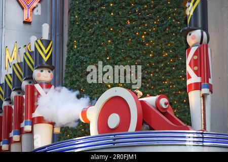 Holiday decoration on the facade of Radio City Music Hall, 5th Avenue, Manhattan Stock Photo