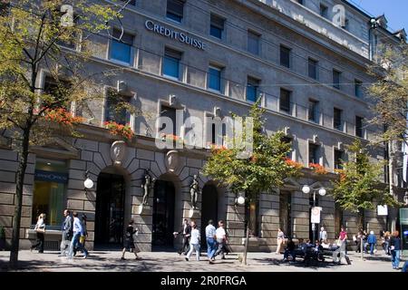 Switzerland, Zurich,Bahnhofstrasse,  credit suisse, Bahnhofstrasse, people Stock Photo