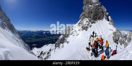 Group of backcountry skiers resting, Griesner Kar, Wilder Kaiser, Kaiser range, Tyrol, Austria Stock Photo
