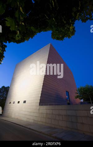 New synagogue at night, Dresden, Saxony, Germany Stock Photo
