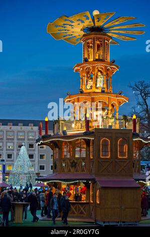 Christmas pyramid at the Christmas market, Karlsruhe, Baden-Württemberg, Germany Stock Photo