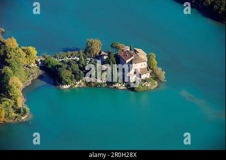 View to lake Lago die Toblino and Toblino castle, Sarche, Calavino, Trentino, Trentino-Alto Adige, Suedtirol, Italy Stock Photo