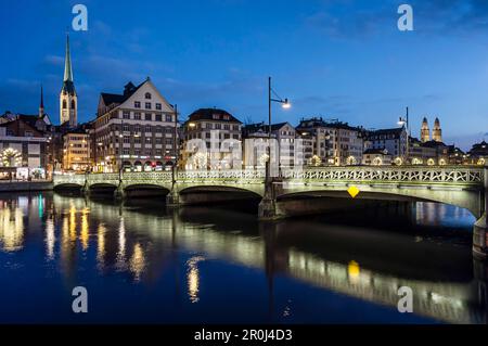Rudolf Brun Bridge at night, River Limmat, Zurich, Switzerland Stock Photo