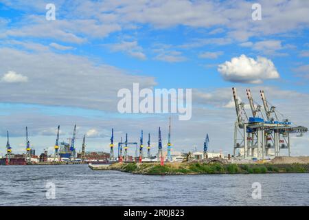 River Elbe and harbour of Hamburg, Hamburg, Germany Stock Photo