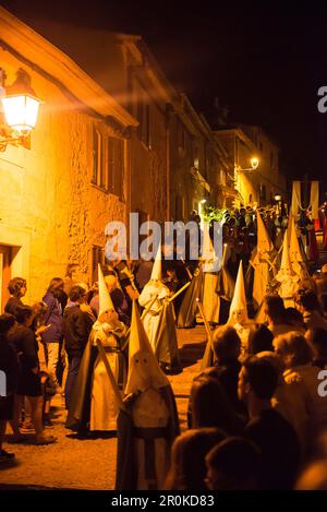 Penitents, Nazarenos, procession in the typical penitential robes, Semana Santa, Good Friday, Pollenca, Majorca, Balearic Islands, Spain Stock Photo