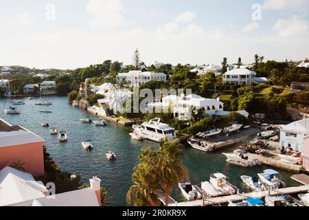 BERMUDA. Hamilton. View of Hamilton houses and boat dock from the Hamilton Princess & Beach Club Hotel. Stock Photo