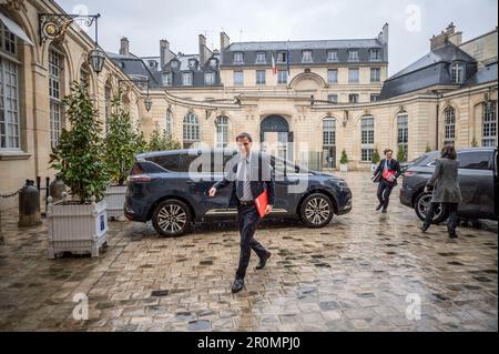 Paris, France. 09th May, 2023. Olivier Veran arrives for the 7th Interministerial Committee for Public Transformation, in Paris, on May 9, 2023.Photo by Eliot Blondet/ABACAPRESS.COM Credit: Abaca Press/Alamy Live News Stock Photo