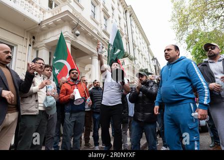 London, UK. 9 May, 2023. Supporters of former Prime Minister of Pakistan, Imran Khan, protest at the Pakistan High Commission in London following his earlier arrest in Islamabad, and call for his immediate release. Credit: Ron Fassbender/Alamy Live News Stock Photo