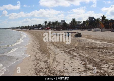 PROGRESO, MEXICO - OCTOBER 17, 2016 beach near the town deserted when no ships in Stock Photo