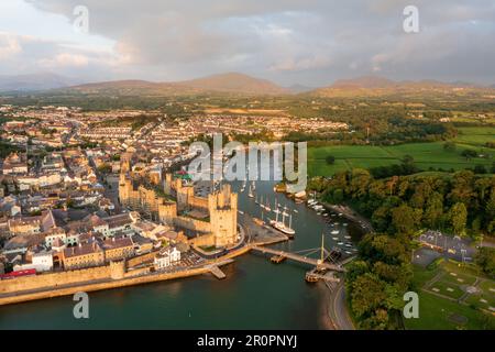 Caernarfon with the historic castle, Wales Stock Photo