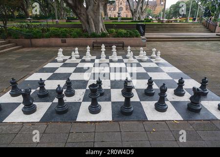 Hyde Park Chess Masters - Installed in 1972, this giant chess board stands  in the Nagoya Gardens of Hyde Park. : r/sydney