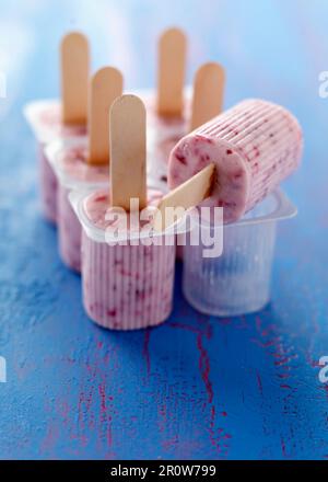 Express Petits-suisses ice cream lollipops Stock Photo